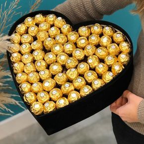kutuda vip lisyantus Ferrero Rocher in Box 