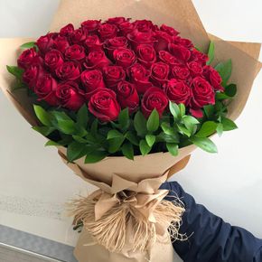 Alanya Florist Strauß mit 51 Rosen