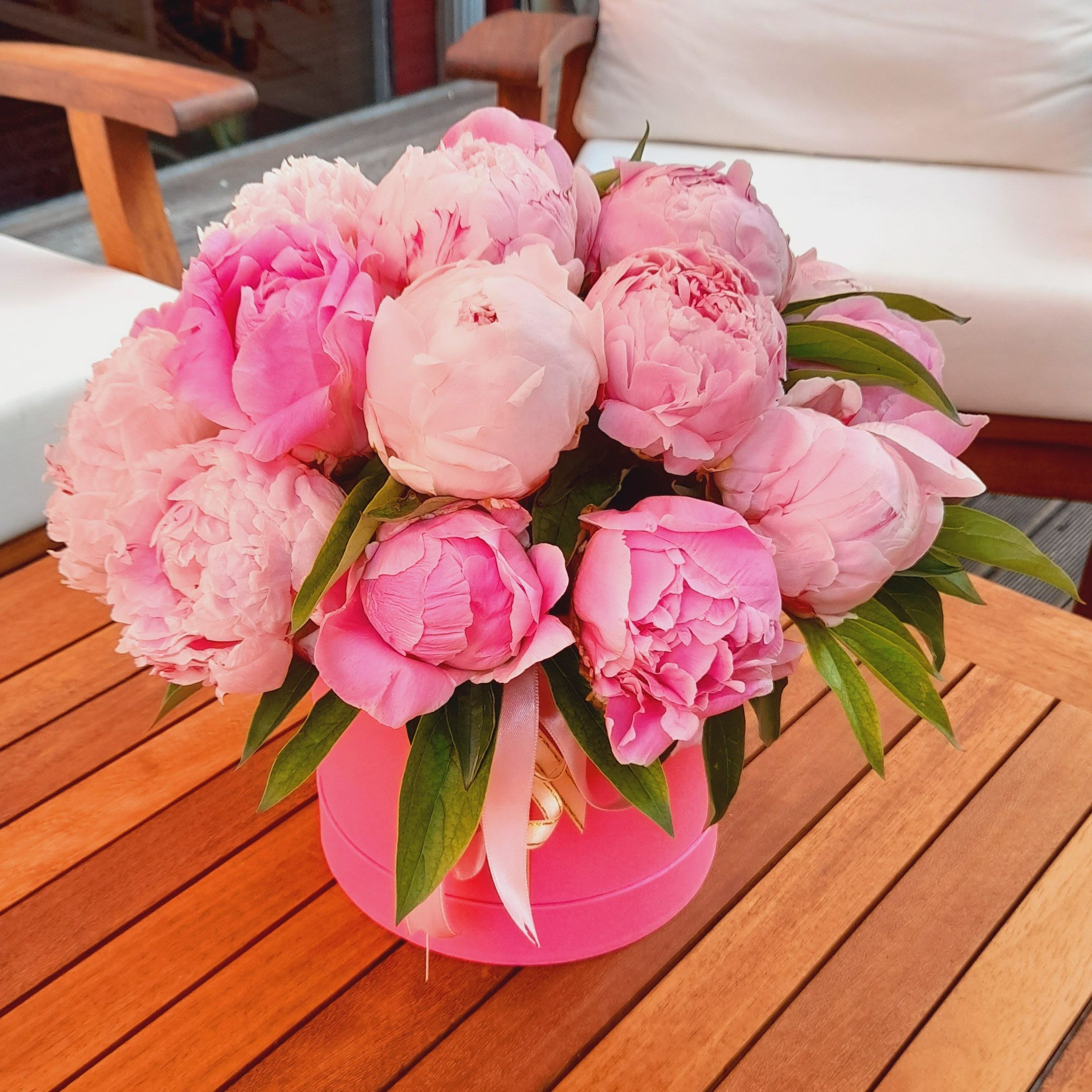 alanya Çiçek 17 ad.peony in box 