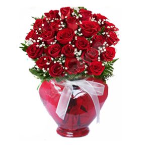 alanya florist 35 Roses in Heart Vase 